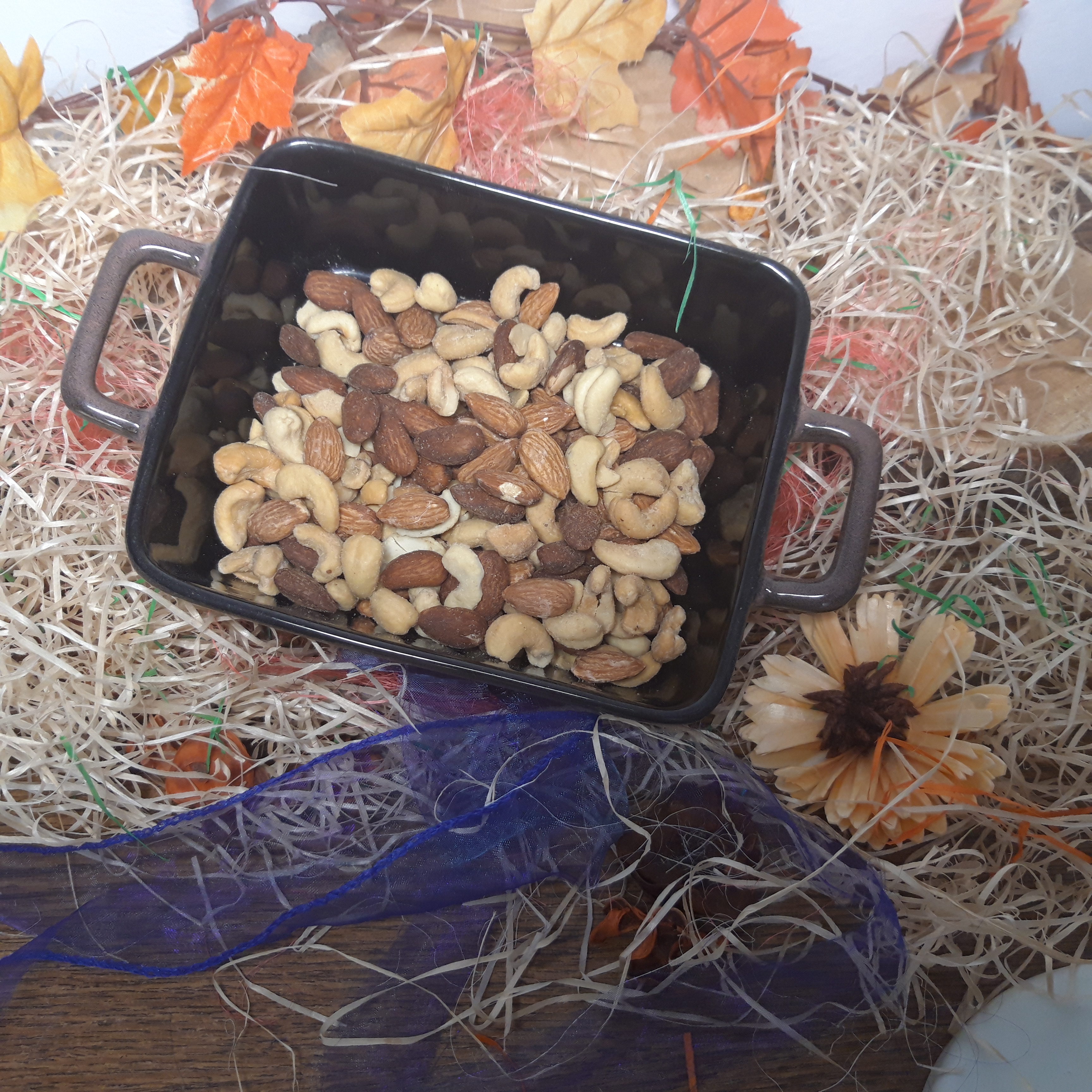 Směs uzených ořechů Mandlička 250g